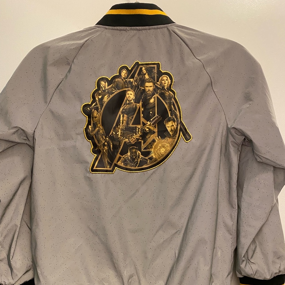 Disney Avengers Infinity War Jacket size 7/8